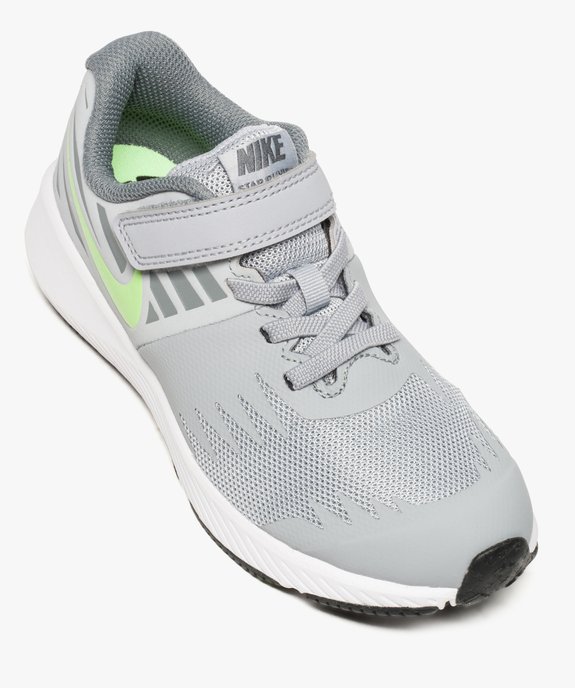Baskets garcon a lacets elastiques et scratchs Nike Star Runner
