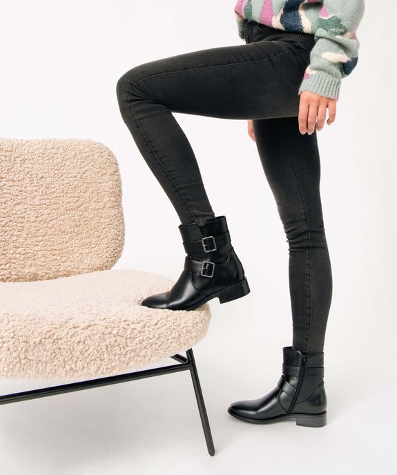 Boots femme unies style motard chic avec brides décoratives vue1 - GEMO (CASUAL) - GEMO