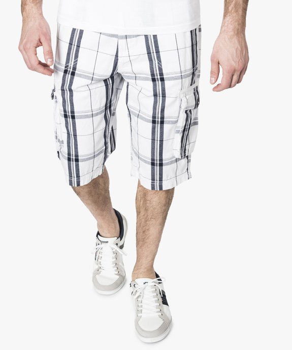 Bermuda multipoches à larges carreaux vue1 - GEMO (HOMME) - GEMO