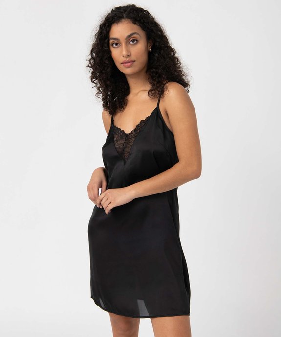 Nuisette femme en matière satinée et dentelle à fines bretelles vue1 - GEMO(HOMWR FEM) - GEMO