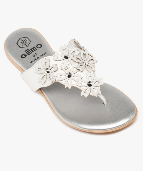 Tongs femme à large bride ornée de fleurs en relief vue5 - GEMO (CASUAL) - GEMO