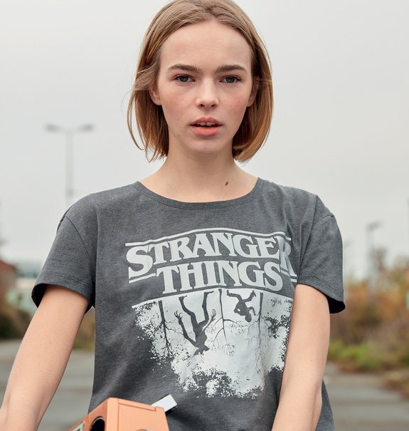 Tee-shirt femme avec motif inversé – Stranger Things vue5 - STRANGER THINGS - GEMO