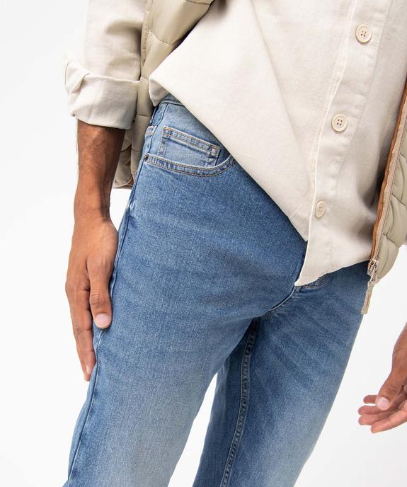 Jean homme coupe Slim délavé plissé sur les cuisses vue2 - GEMO 4G HOMME - GEMO