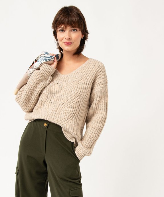 Pull à col V en maille ajourée à paillettes femme  vue1 - GEMO(FEMME PAP) - GEMO