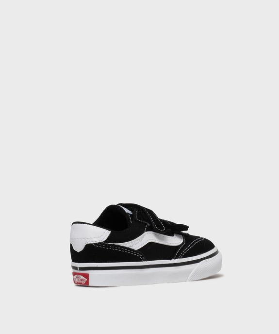 Baskets basses en cuir suédé et textile Brooklyn bébé fille - Vans vue4 - VANS - GEMO