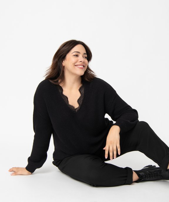 Pull femme grande taille avec décolleté V en dentelle vue1 - GEMO (G TAILLE) - GEMO