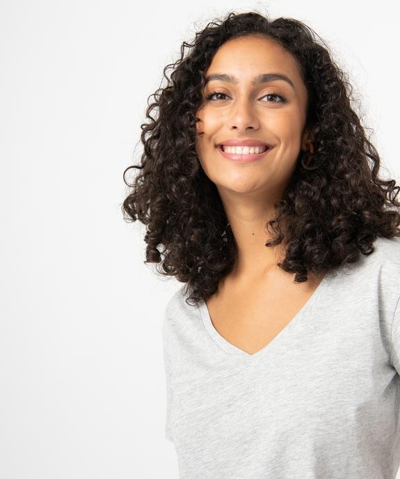 Tee-shirt femme à manches courtes avec col V vue2 - GEMO(FEMME PAP) - GEMO