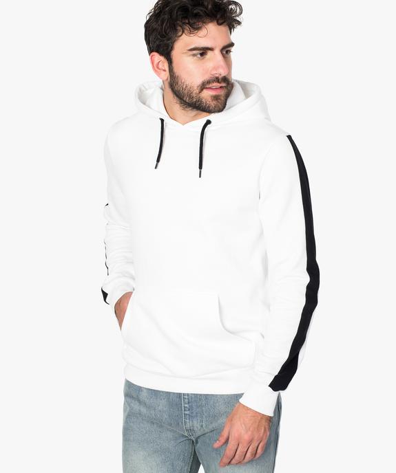 Sweat homme à capuche avec bandes sur les manches vue1 - GEMO (HOMME) - GEMO