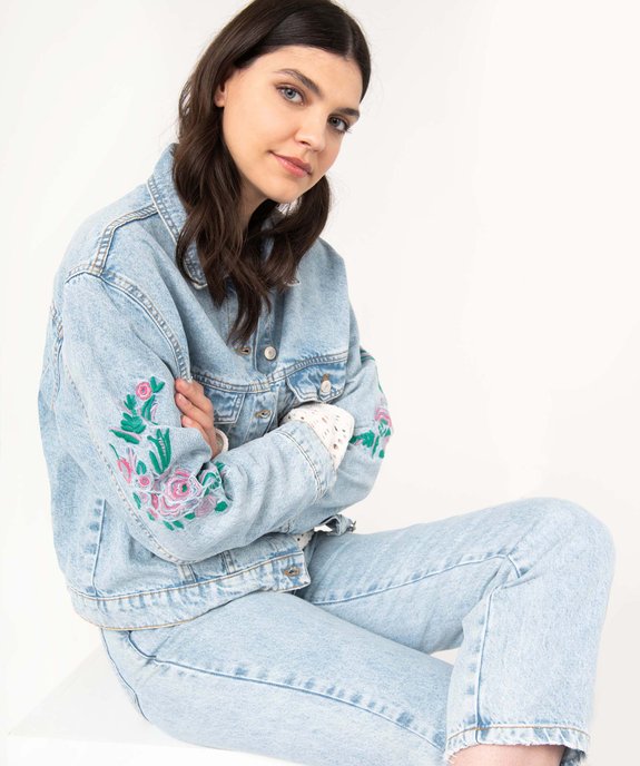 Veste en jean courte et ample avec broderies fleuries femme vue1 - GEMO(FEMME PAP) - GEMO