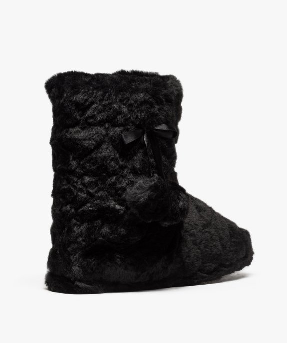 Chaussons femme en forme de boots à pompons vue4 - GEMO(HOMWR FEM) - GEMO