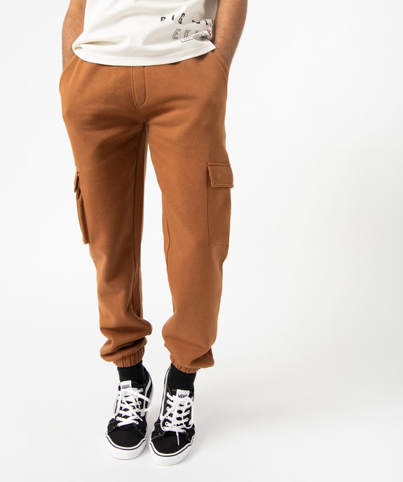 Pantalon de jogging homme avec larges poches à rabat vue1 - GEMO (HOMME) - GEMO
