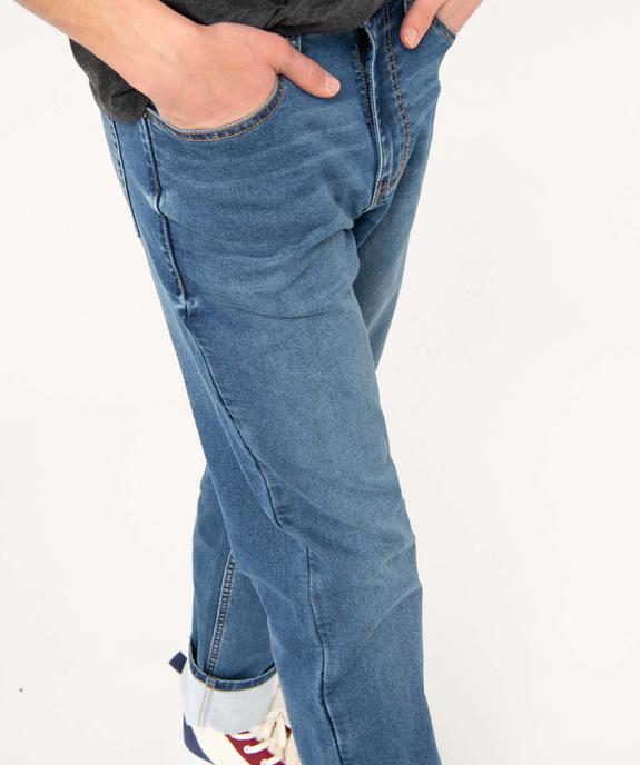 Jean homme coupe Slim aspect délavé vue2 - GEMO 4G HOMME - GEMO