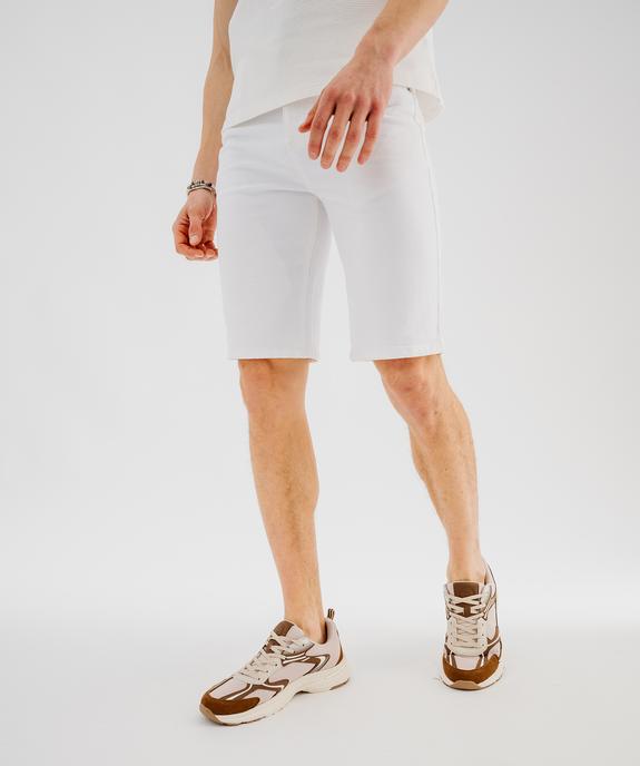 Bermuda en jean strech coloris unique coupe straight homme vue1 - GEMO 4G HOMME - GEMO