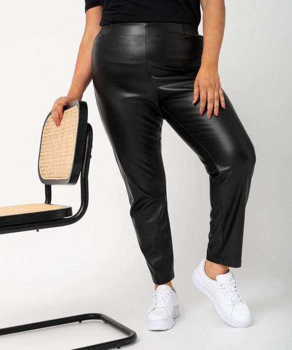 Pantalon ajusté à taille élastiquée en cuir imitation femme grande taille vue1 - GEMO (G TAILLE) - GEMO