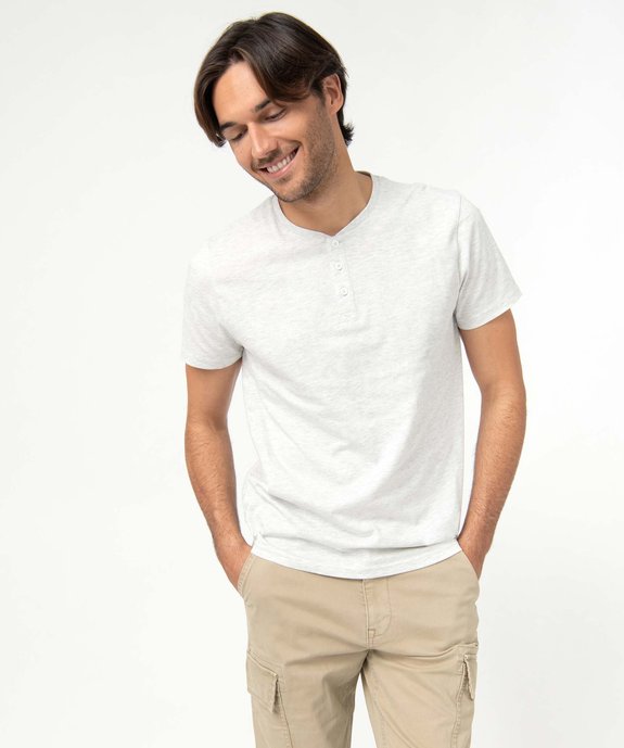Tee-shirt à manches courtes et col tunisien homme vue1 - GEMO (HOMME) - GEMO