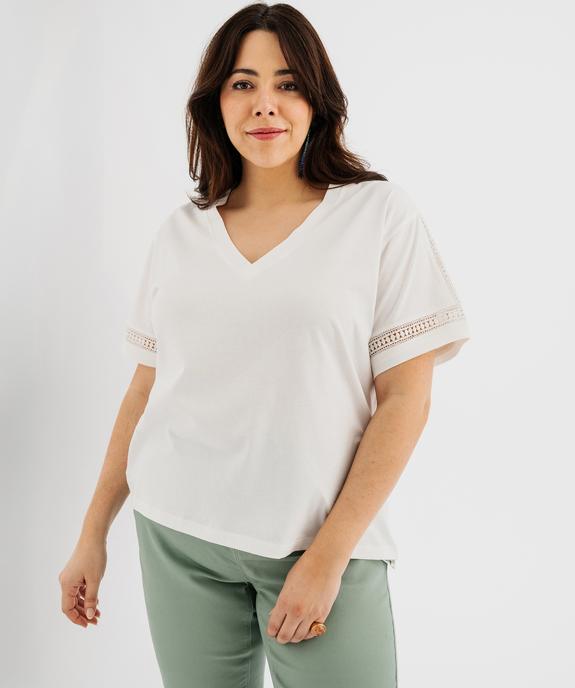 Tee-shirt manches courtes avec détails brodés femme grande taille vue1 - GEMO 4G GT - GEMO