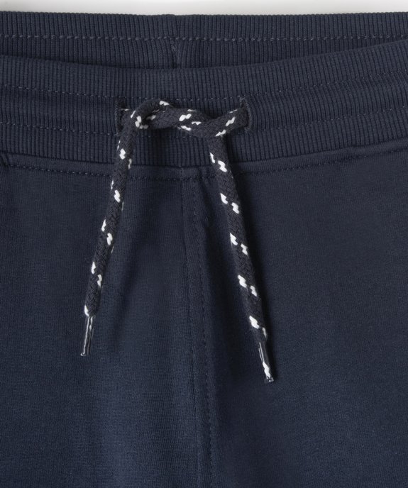 Bermuda en maille avec ceinture en bord-côte garçon vue3 - GEMO (ENFANT) - GEMO