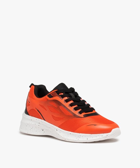 Baskets homme running fluo avec semelle mouchetée vue3 - GEMO (SPORTSWR) - GEMO