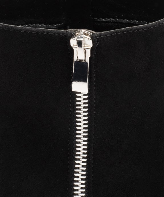 Boots femme à talon carré en suédine unie et zip décoratif vue6 - VALENTINA BALDA - GEMO