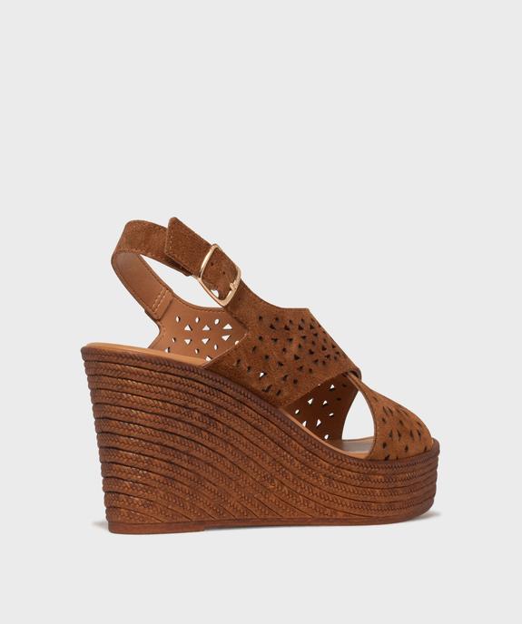 Sandales à talon compensé en cuir avec larges brides croisées ajourées femme - Tanéo vue4 - TANEO - GEMO