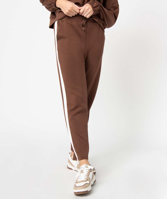 Pantalon de jogging femme avec bandes contrastantes sur les côtés vue2 - GEMO(FEMME PAP) - GEMO