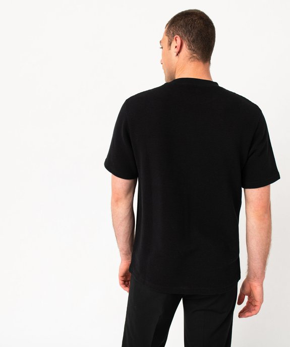 Tee-shirt manches courtes en coton texturé épais homme vue3 - GEMO (HOMME) - GEMO