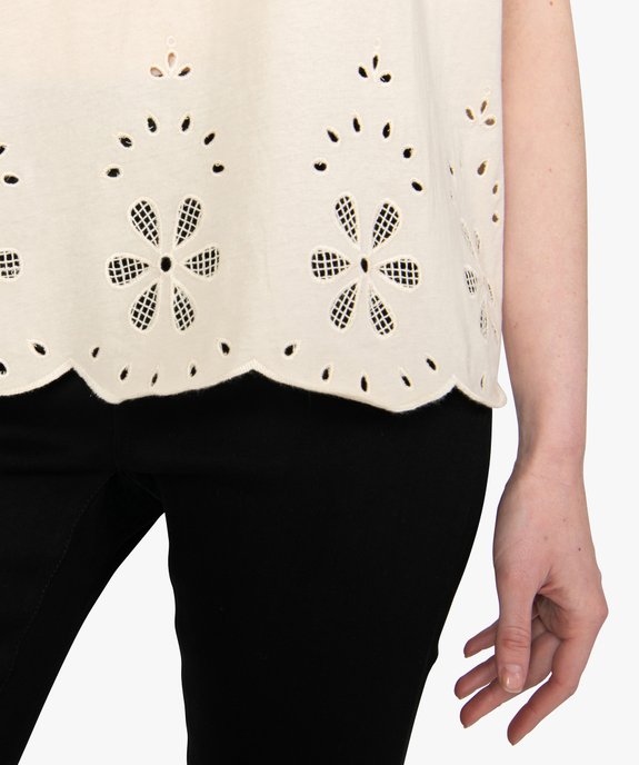 Tee-shirt femme à manches courtes avec bas brodé vue2 - GEMO(FEMME PAP) - GEMO
