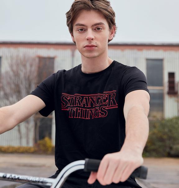 Tee-shirt homme avec inscription – Stranger Things vue5 - STRANGER THINGS - GEMO