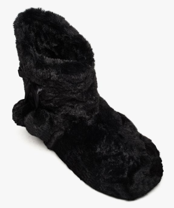 Chaussons femme en forme de boots à pompons vue5 - GEMO(HOMWR FEM) - GEMO