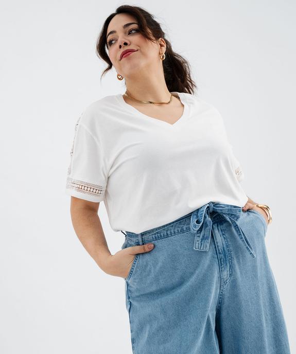 Tee-shirt manches courtes avec détails brodés femme grande taille vue1 - GEMO 4G GT - GEMO