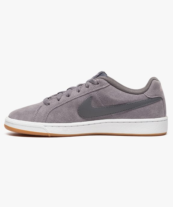 Baskets basses Nike Court Royale Suede vue3 - NIKE - GEMO