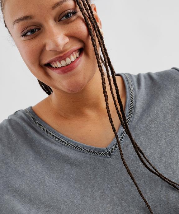 Tee-shirt manches courtes pailleté à col V femme grande taille vue2 - GEMO (G TAILLE) - GEMO