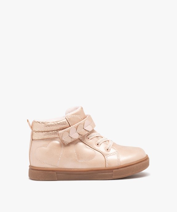 Baskets fille mid-cut unies à col pailleté et détails en coeur vue1 - GEMO (ENFANT) - GEMO