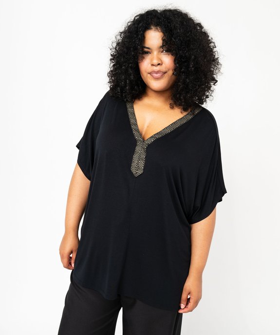 Tee-shirt manches courtes ample avec col V brodé femme grande taille vue5 - GEMO (G TAILLE) - GEMO