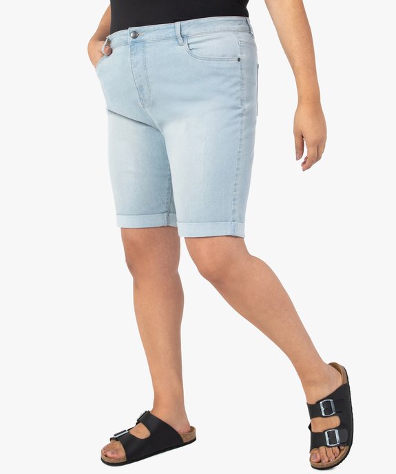Bermuda femme grande taille en jean extensible avec revers cousus vue1 - GEMO (G TAILLE) - GEMO