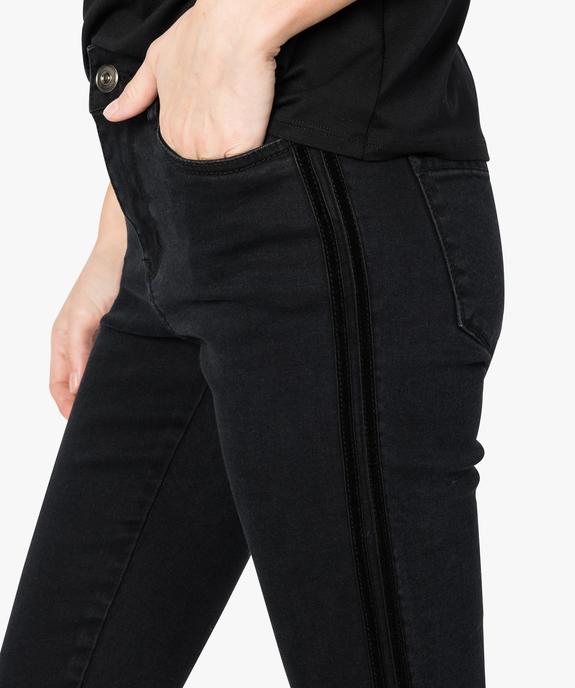 Jean skinny femme avec bandes latérales en velours vue2 - FOLLOW ME - GEMO