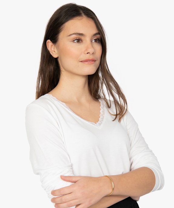 Tee-shirt femme à manches longues et col V en dentelle vue1 - GEMO 4G FEMME - GEMO