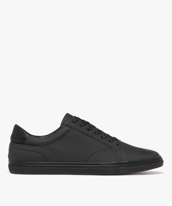 Baskets homme unies en suédine avec surpiqûres et à semelle fine vue2 - GEMO (CASUAL) - GEMO