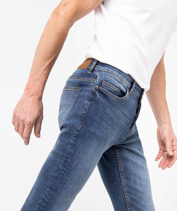 Jean homme straight en coton stretch vue2 - GEMO (HOMME) - GEMO