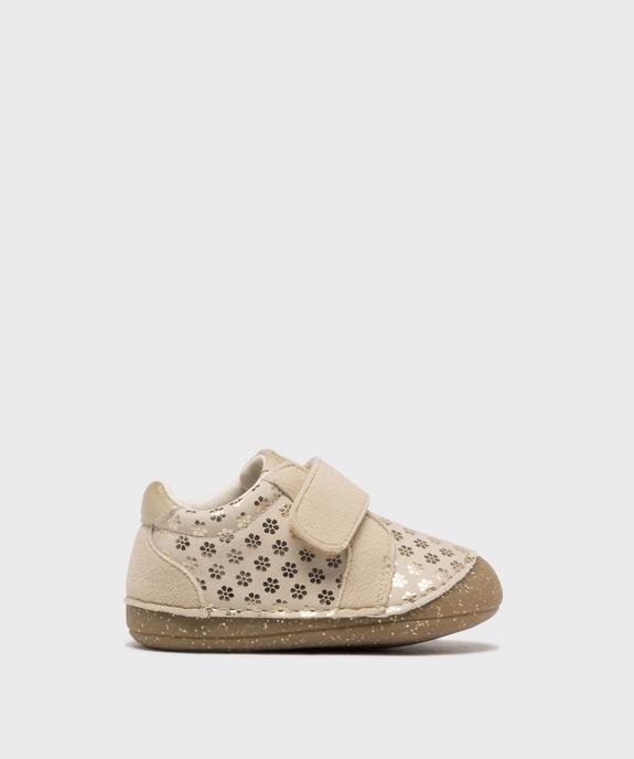 Chaussures de parc à motifs fleuris scintillants bébé fille - Alma vue2 - ALMA - GEMO