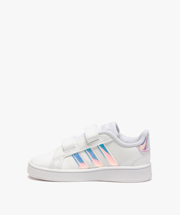 Baskets bébé détails irisés – Adidas Grand Court vue3 - ADIDAS - GEMO